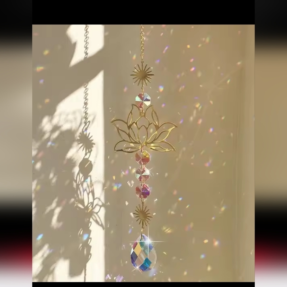 Lotus FLOWER RAINBOW SUNCATCHER TEARDROP GEM PEPPLES